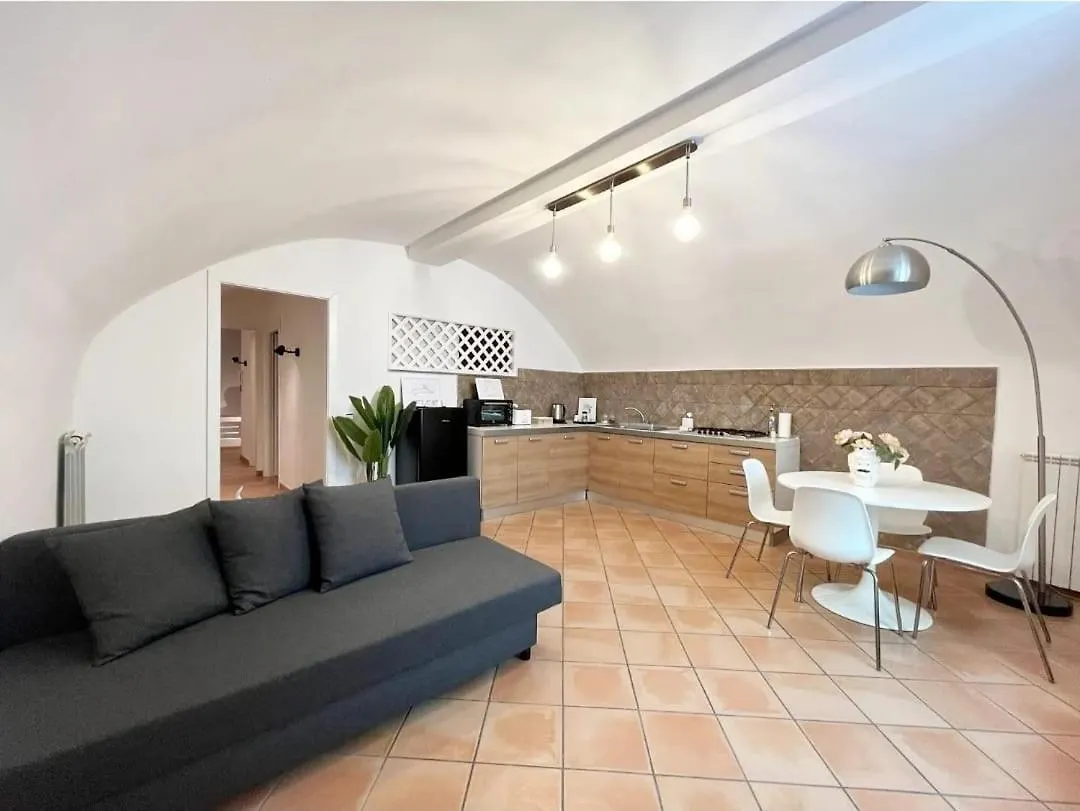 Chiaia Central Apartment Napoli 0*, Naples